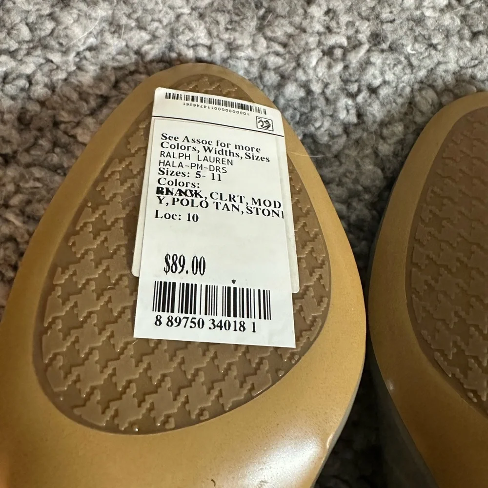 Lauren Ralph Lauren Beige Patent Leather Pumps Size 6 - Picture 10 of 10